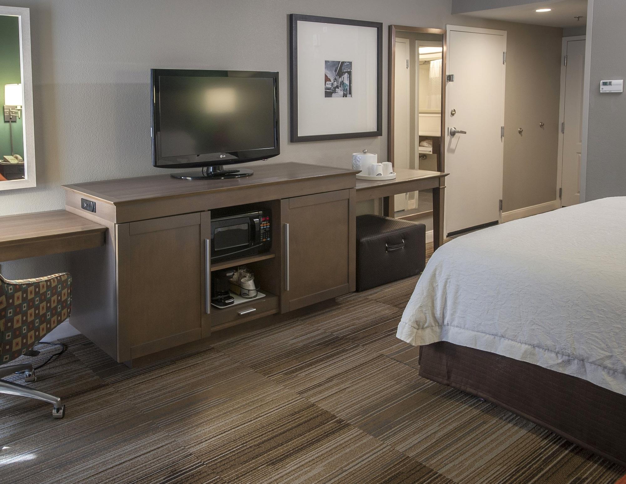 Hampton Inn New Orleans/St.Charles Ave Extérieur photo