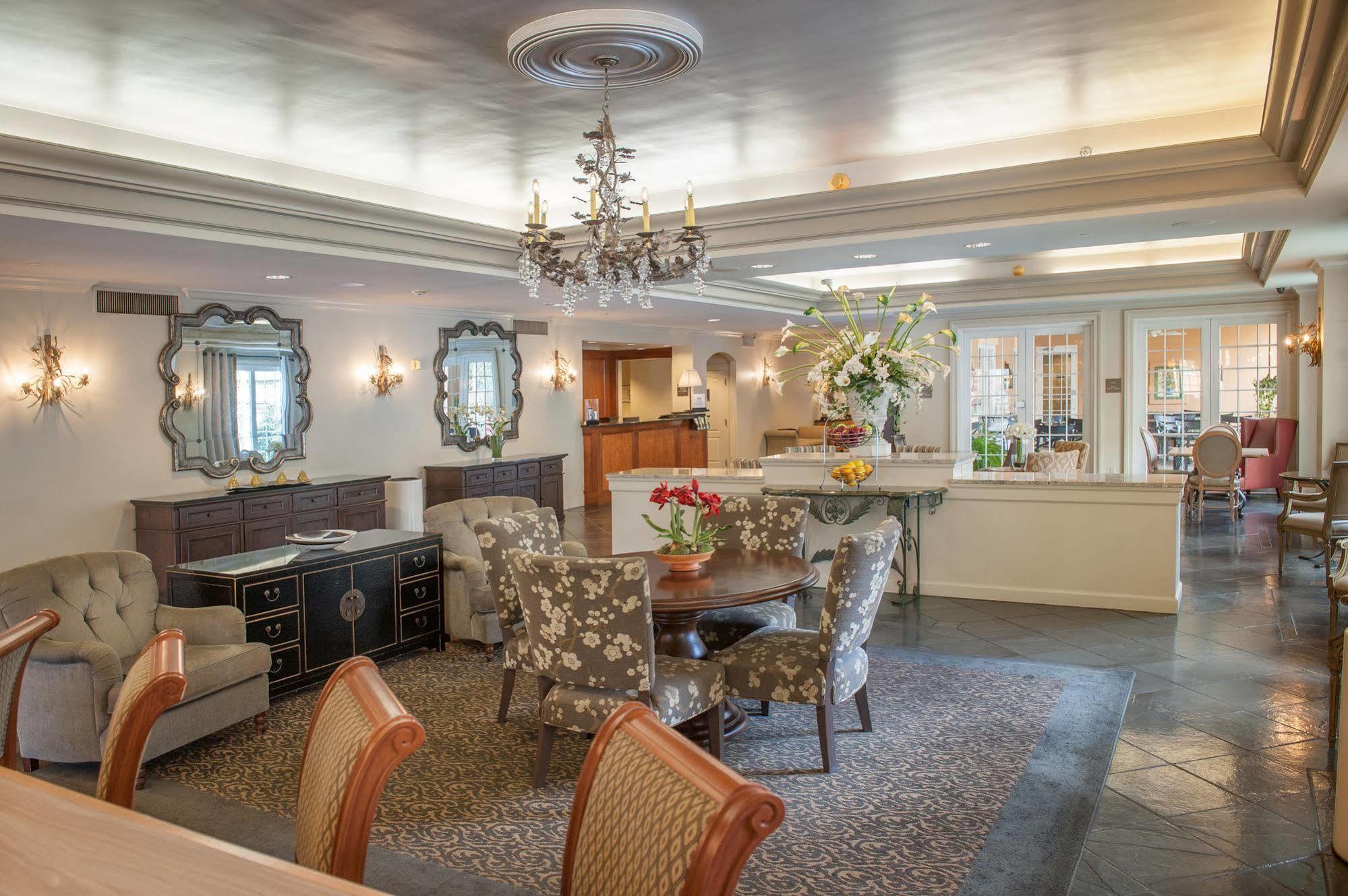Hampton Inn New Orleans/St.Charles Ave Extérieur photo